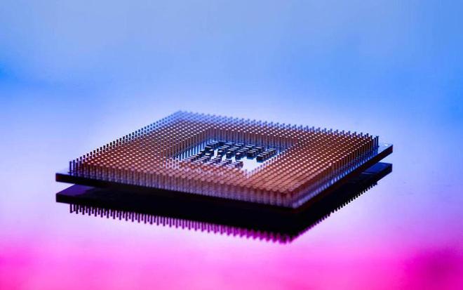 分銷Infineon工業(yè)微控制器、汽車微控制器（MCU）