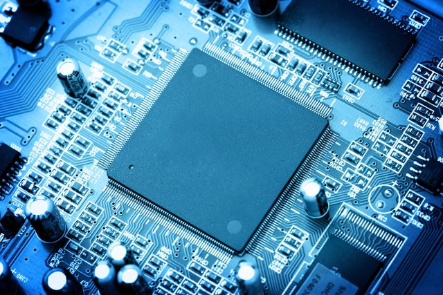 專業(yè)回收單片機(jī)芯片(MCU)，覆蓋ST、TI、NXP、Microchip、Renesas、Infineon等知名品牌