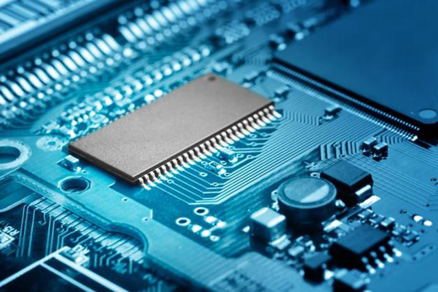 回收瑞薩特定應(yīng)用時(shí)鐘：PCI Express 時(shí)鐘、處理器時(shí)鐘、實(shí)時(shí)時(shí)鐘